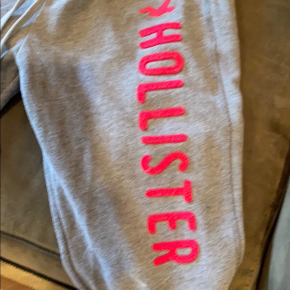 Sweats - Picture 5 of 5